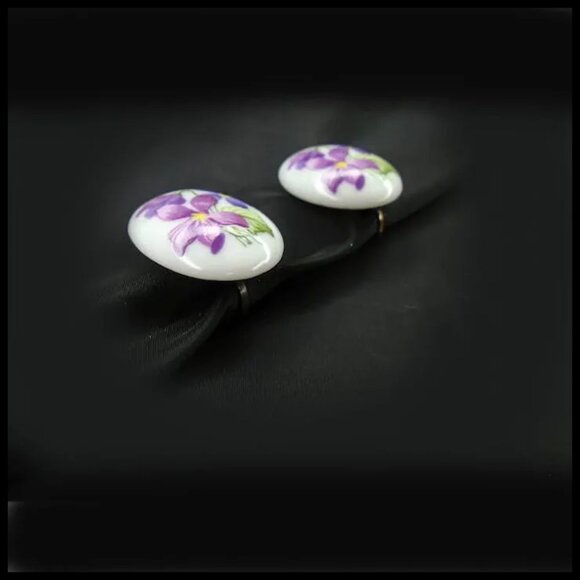 Vintage Floral Post Back Earrings, Flower Decal On Porcelain - Picture 8 of 15
